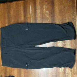 Eddie Bauer black capris